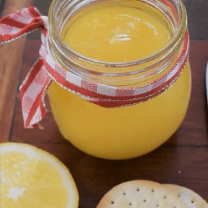 Easy lemon curd in jar