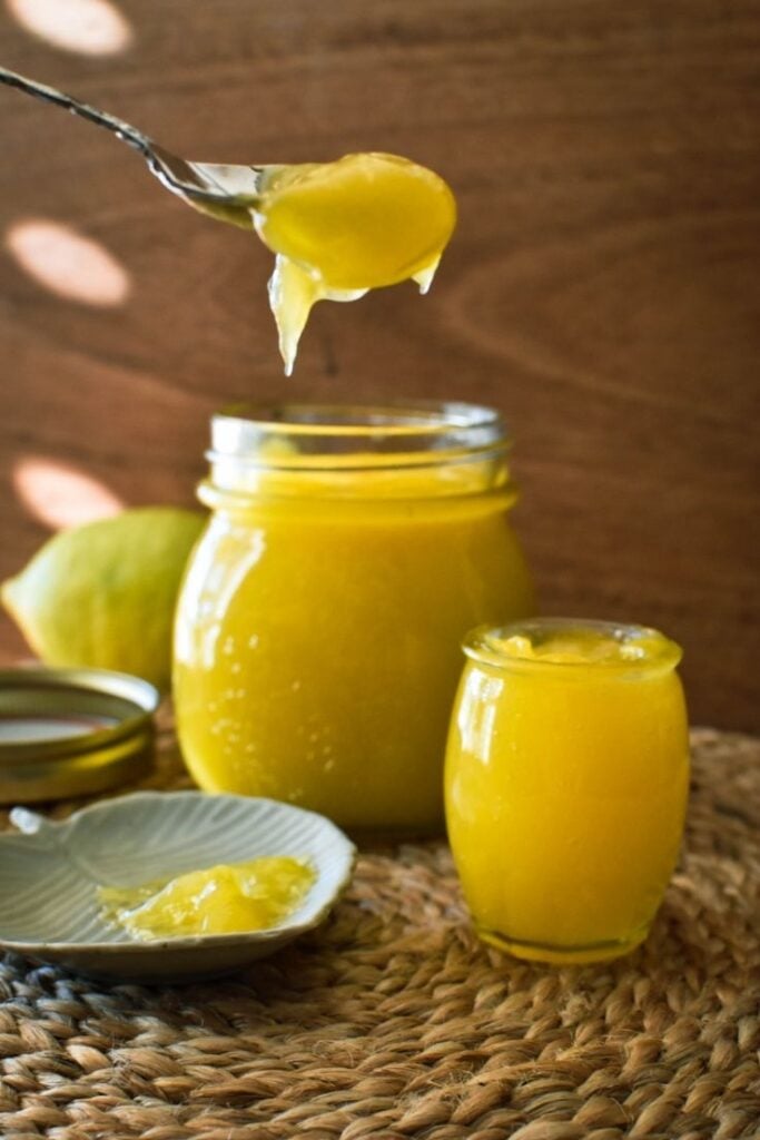 lemon curd in jars