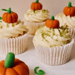Halloween Cupcakes mini pumpkins