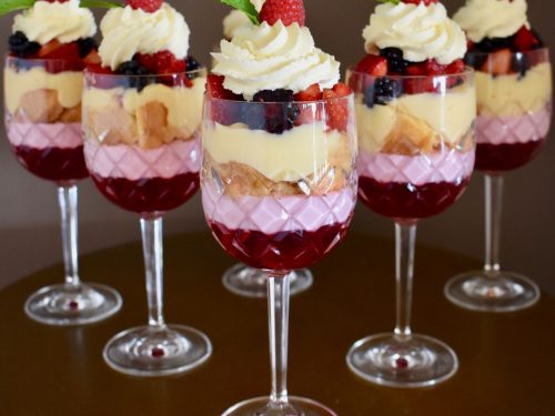 mini-christmas-trifles-2-500x375.jpg