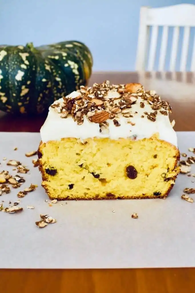 pumpkin cake with maple cream cheese frosting