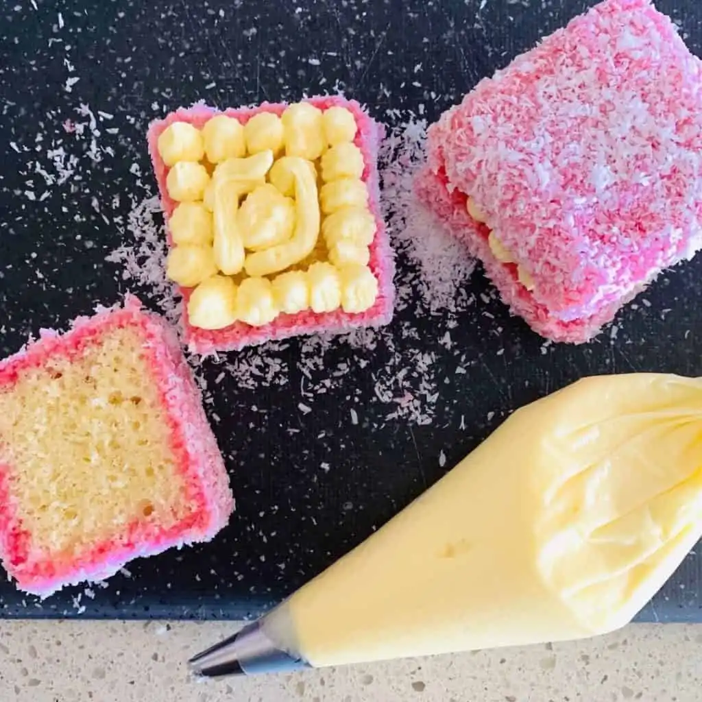 jelly lamingtons with cream
