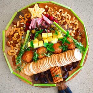 christmas charcuterie board