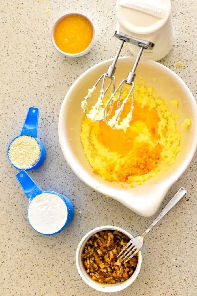 orange walnut cake ingredients