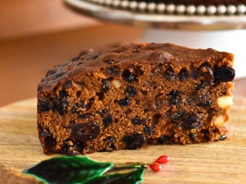 rich-christmas-cake-sq-500x375.jpg