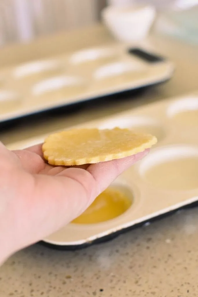 cutting out shortcrust pastry