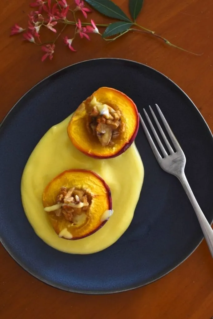 brandy custard serving option