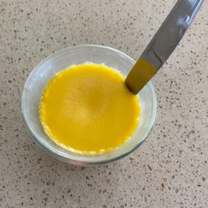 removing creme caramels from moulds