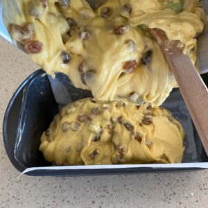 sultana cake batter