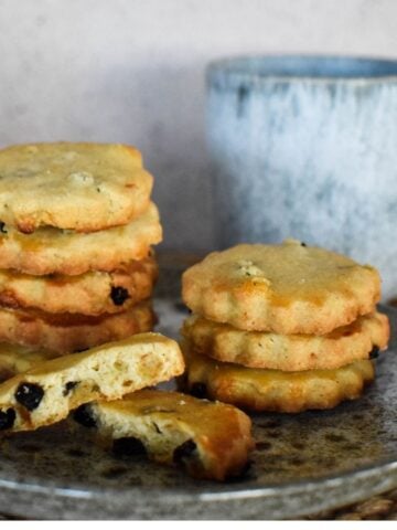 easter biscuits