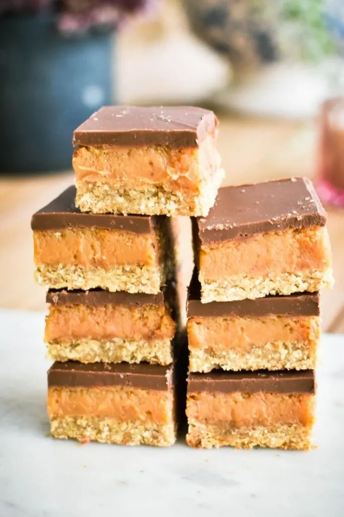 caramel slice