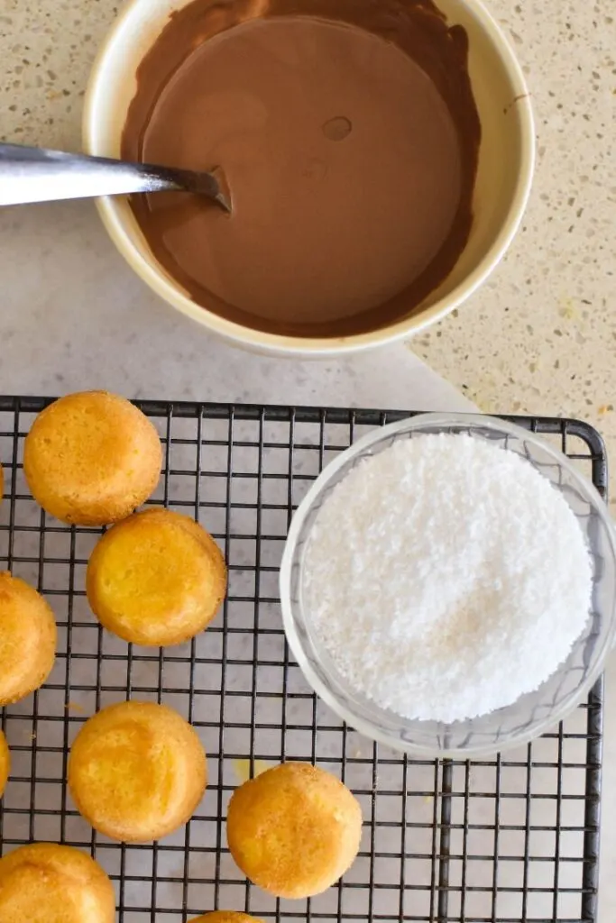 snowballs method