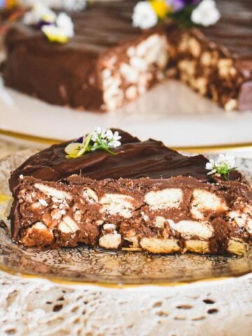 chocolate biscuit cake