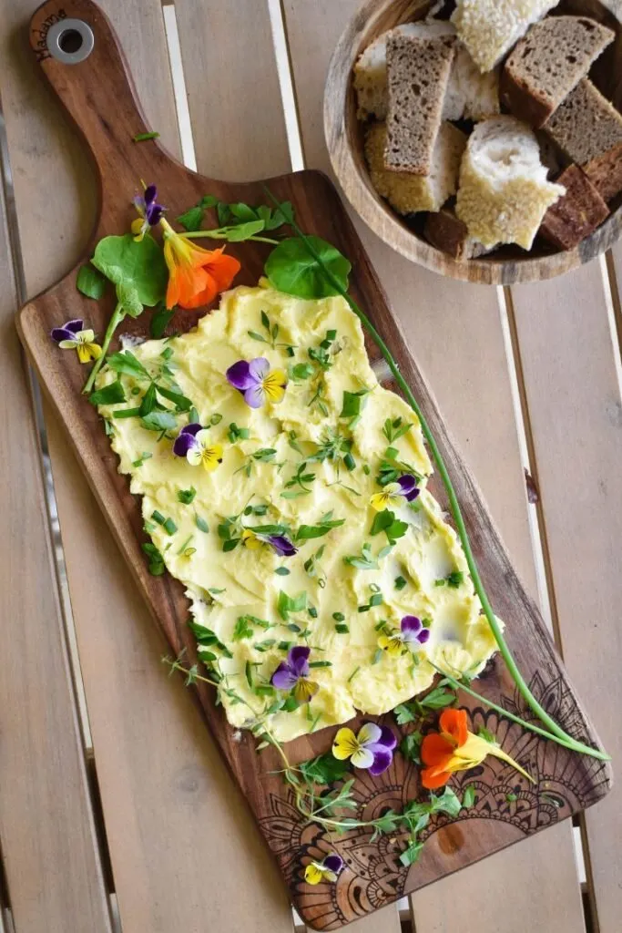 how to make a butter board