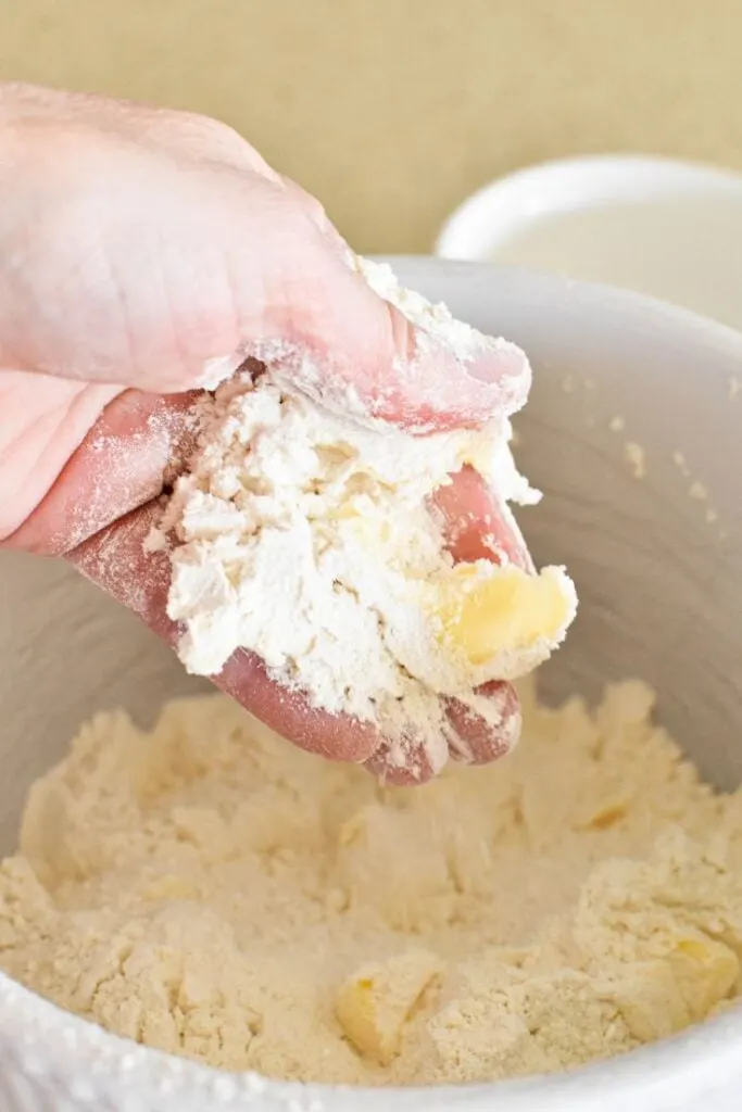 how to make buttermikk scones