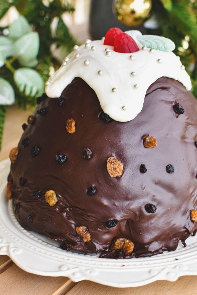 chocolate christmas pudding cake 2 1