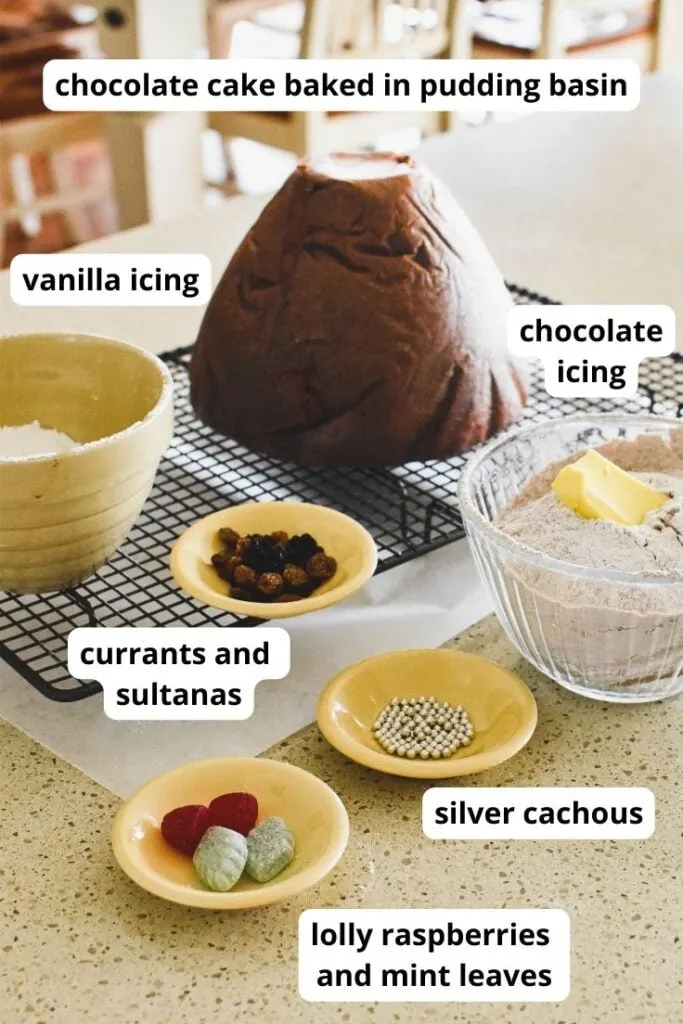 chocolate christmas pudding cake ingredients 2