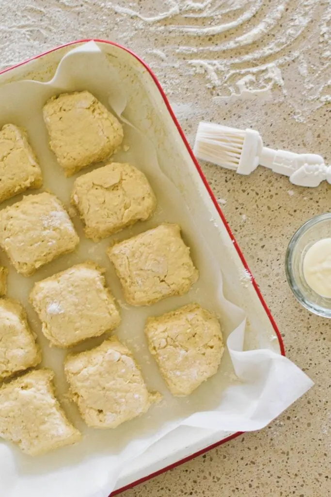 making lemonade scones