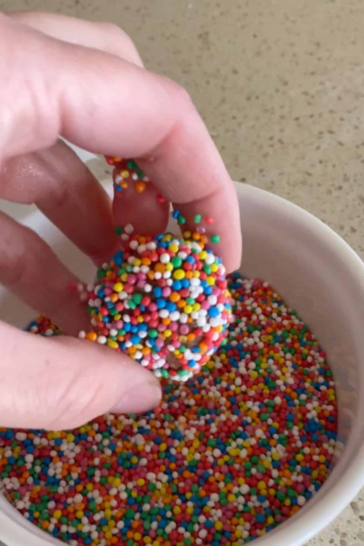 Tim Tam Balls Recipe | Cooking with Nana Ling