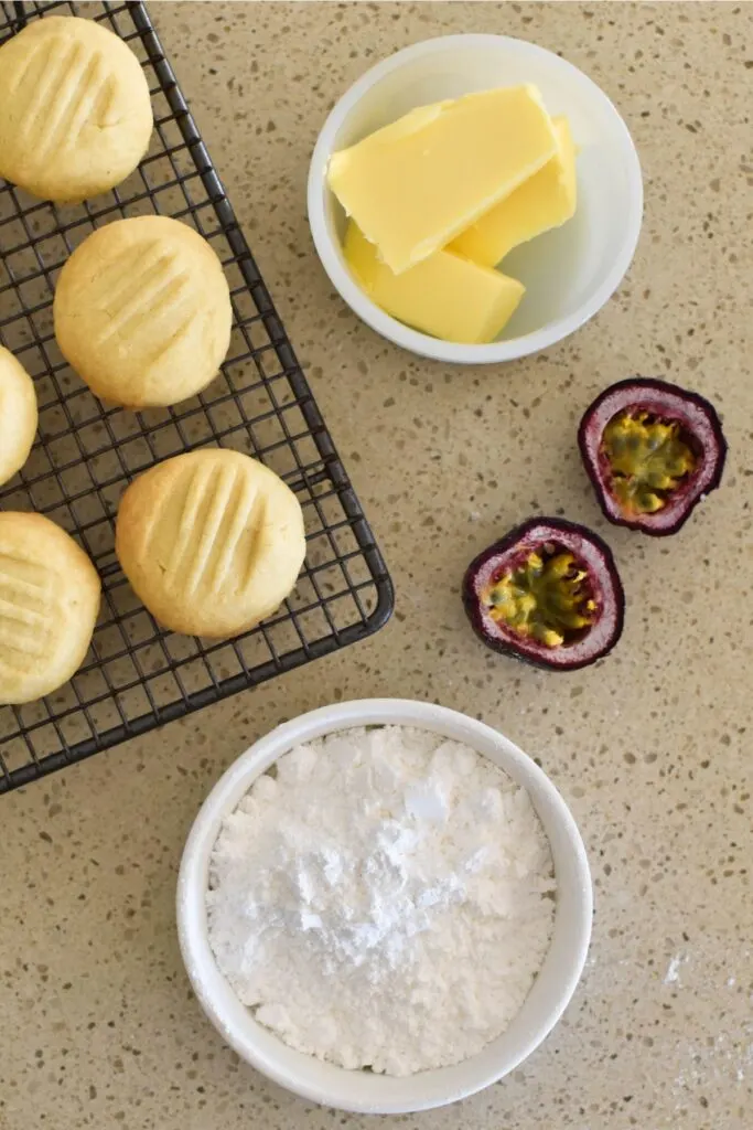 melting moments passionfruit buttercream