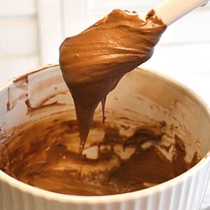 chocolate cream cheese frosting.