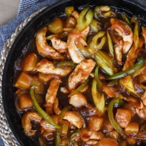 hawaiian chicken in frying pan.