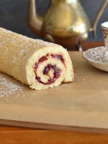 swiss roll.