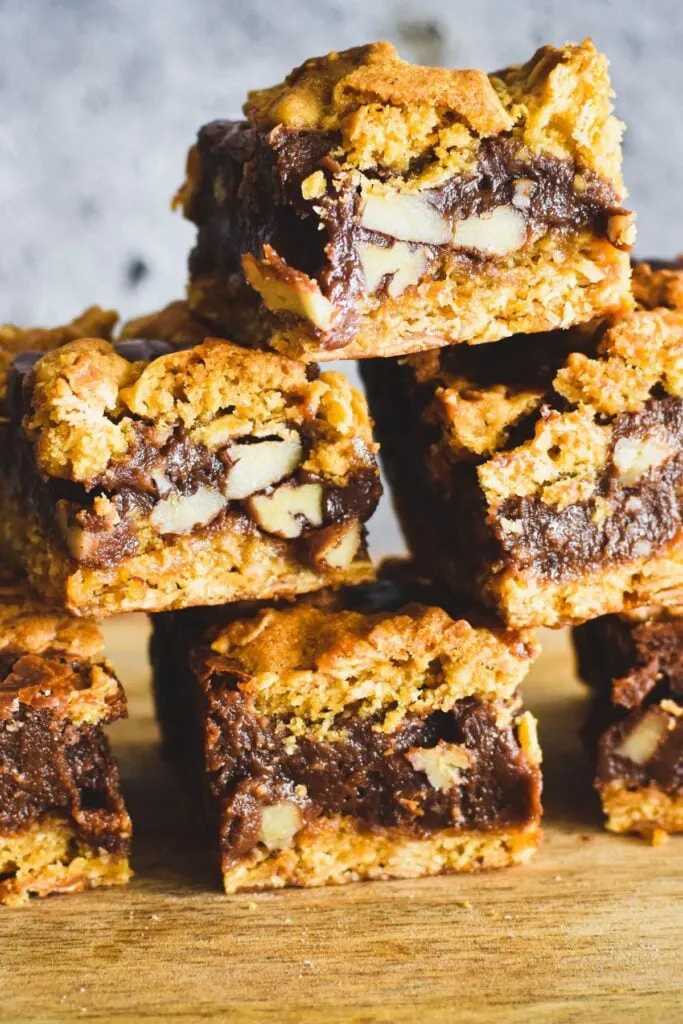 chocolate oat slice
