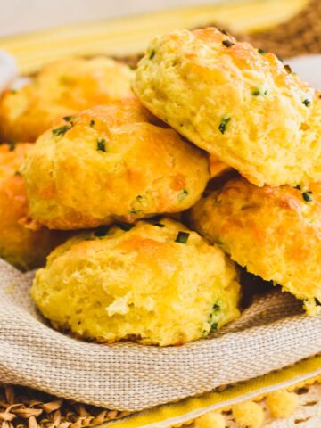 cheese scones on plate.