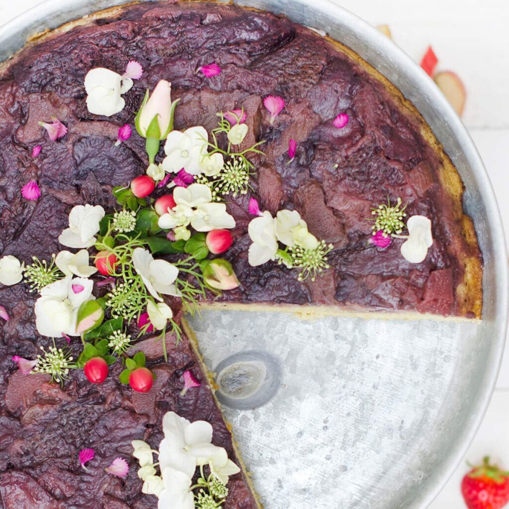 Upside down rhubarb pie