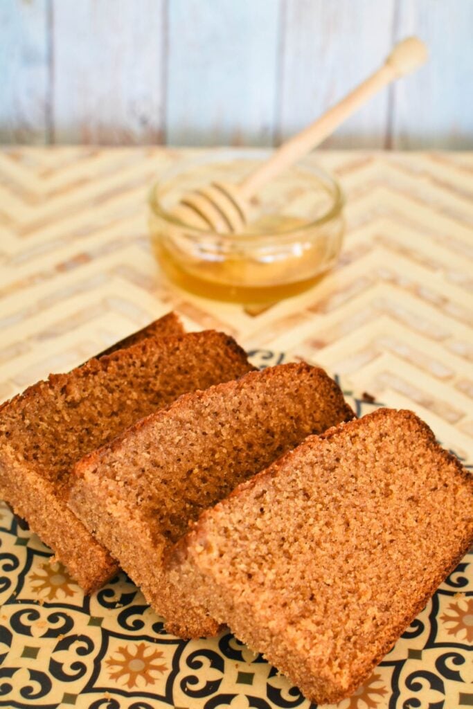 slices of honey cake.