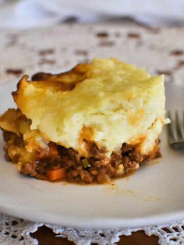 slice of cottage pie on plate.