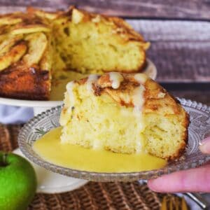 apple tea cake being served.