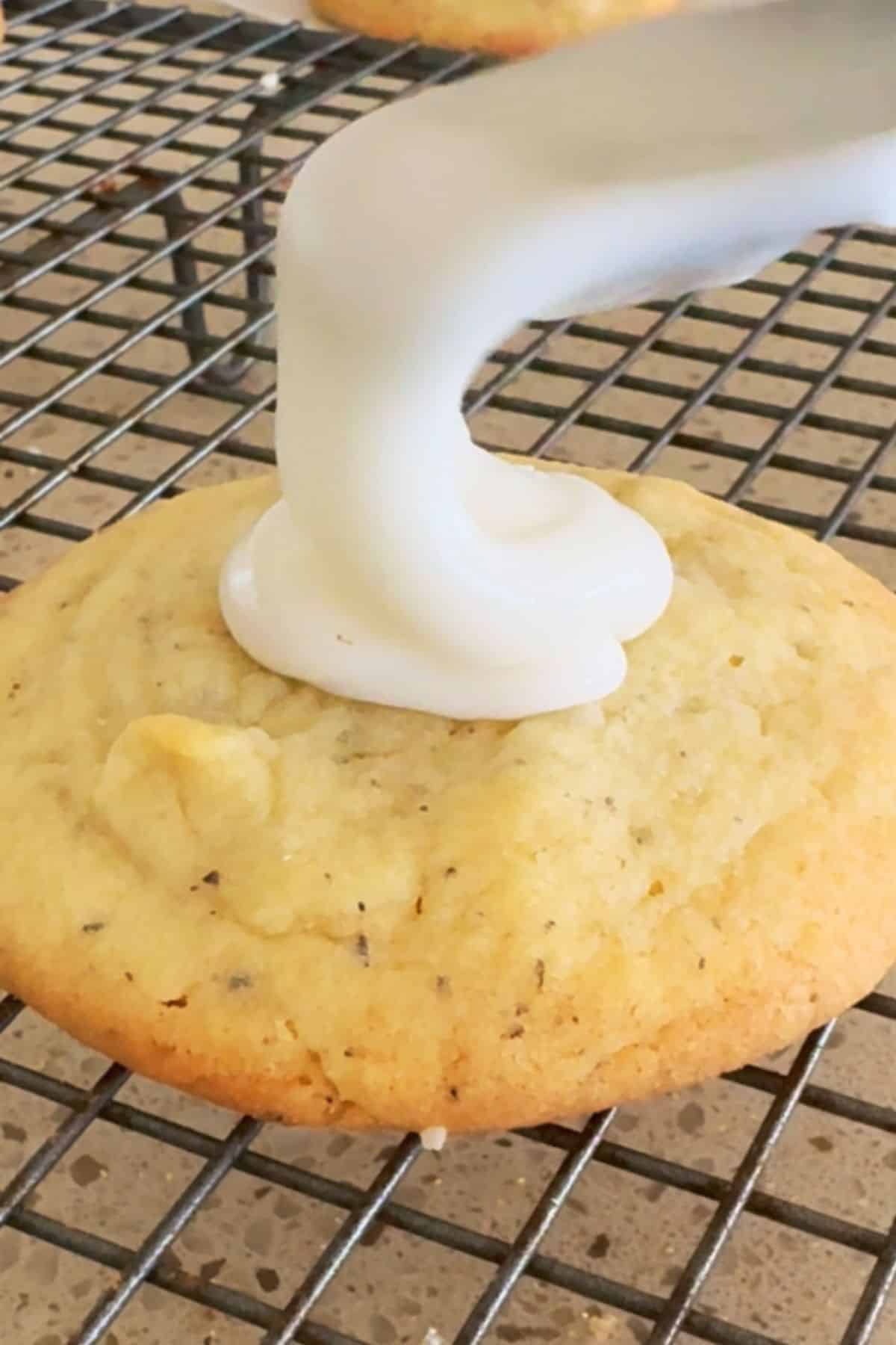 icing chai cookies.