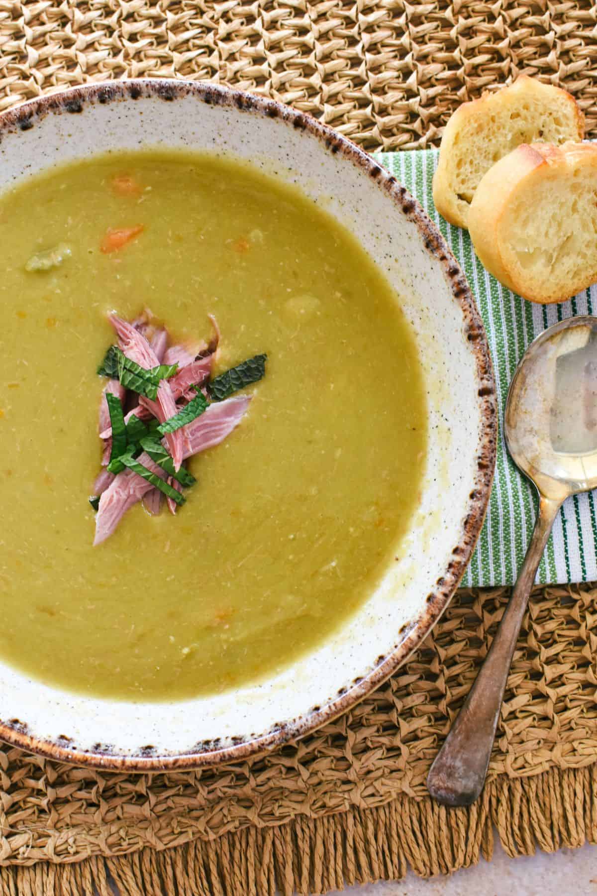 Pea and Ham Soup served with melba toast.